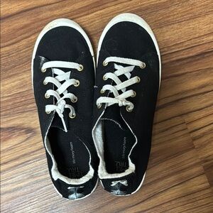 Black Canvas Sneakers with White Laces